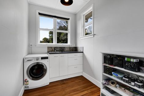 Photo of property in 223 Powderham Street, New Plymouth, 4310