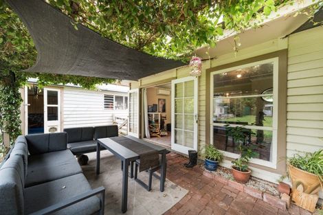 Photo of property in 76 Stanford Street South, Ashhurst, 4810