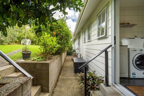 Photo of property in 1/6 Mahuta Grove, Northcote, Auckland, 0627