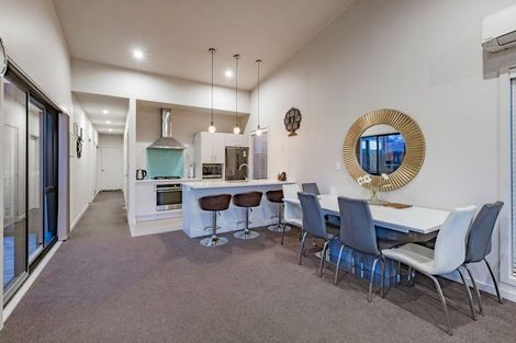 Photo of property in 7 Liberation Road, Papakura, 2110