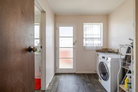 Photo of property in 668b Pioneer Highway, Highbury, Palmerston North, 4412