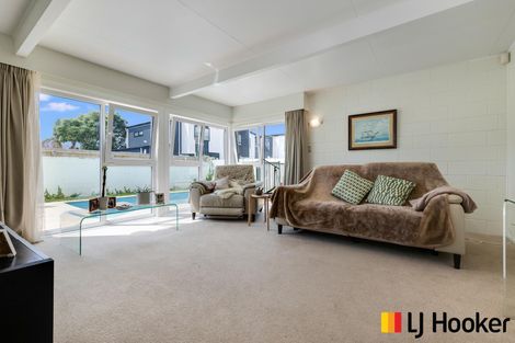 Photo of property in 112 Elliot Street, Pahurehure, Papakura, 2113