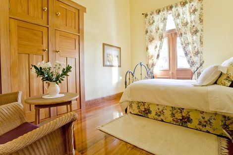 Photo of property in Mchardy Homestead, 11 Bracken Street, Hospital Hill, Napier, 4110