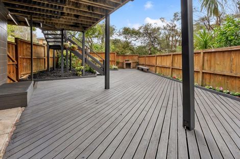 Photo of property in 21 Lastel Place, Shelly Park, Auckland, 2014