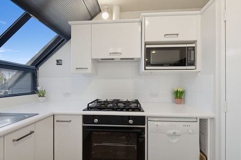 Photo of property in 2/4 Bevington Street, Avonhead, Christchurch, 8042