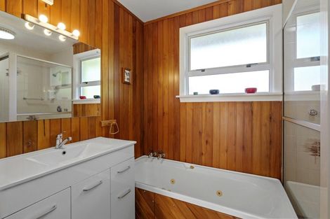 Photo of property in 6 Waipara Street, Cracroft, Christchurch, 8025