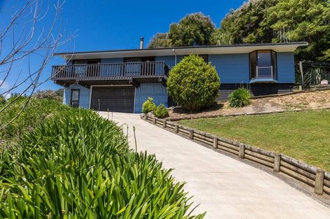 Photo of property in 17 Beach Place, Havelock, 7100