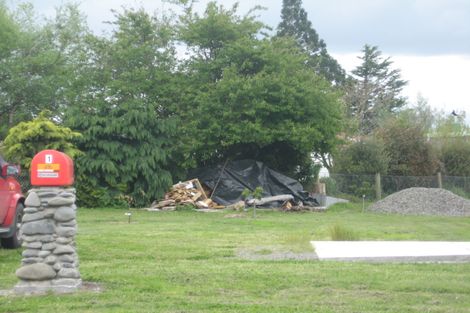 Photo of property in 1 Harewood Road, Oxford, 7430