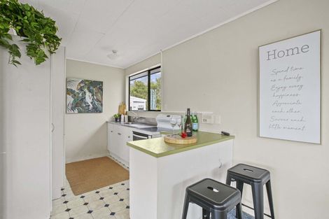 Photo of property in 178 Mangorei Road, Merrilands, New Plymouth, 4312