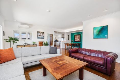 Photo of property in 43 Austin Road, Maunu, Whangarei, 0110