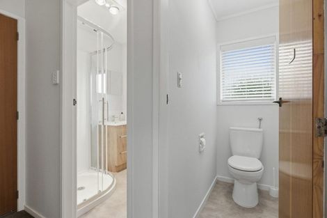 Photo of property in 5 Hilltop Road, Parkvale, Tauranga, 3112