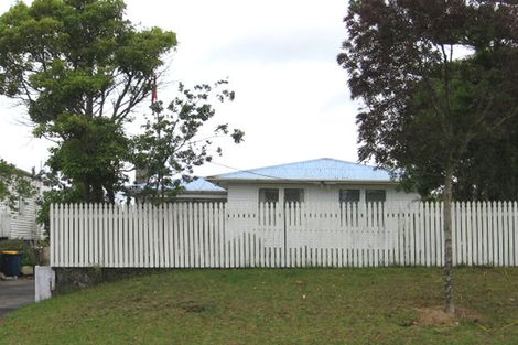 Photo of property in 61 Moire Road, Massey, Auckland, 0614