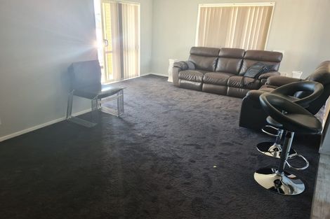 Photo of property in 47a Robert Skelton Place, Clendon Park, Auckland, 2103