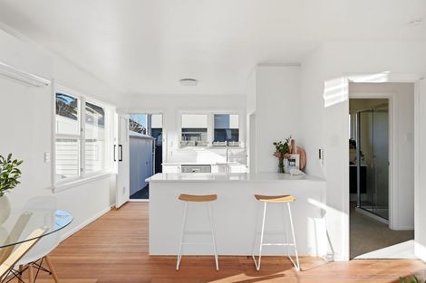 Photo of property in 8 Havelock Street, Phillipstown, Christchurch, 8011