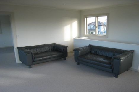 Photo of property in 81 Tiri Road, Tindalls Beach, Whangaparaoa, 0930