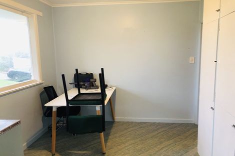 Photo of property in 964 East Coast Road, Northcross, Auckland, 0632