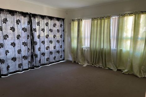 Photo of property in 59a Staveley Avenue, Mount Roskill, Auckland, 1041