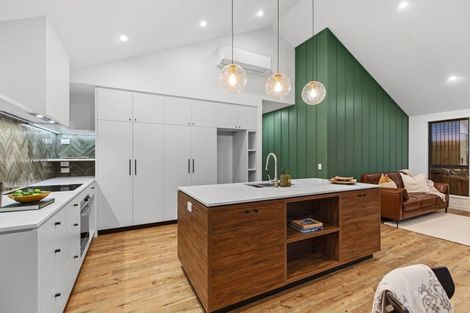 Photo of property in 5 Pekapeka Lane, Poike, Tauranga, 3112