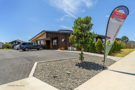 Photo of property in 37 Te Wharo Drive, Papamoa, 3118