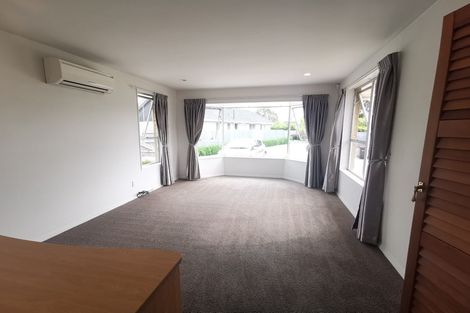 Photo of property in 23 Mckellar Place, Hornby, Christchurch, 8042