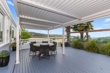 Photo of property in 22 Beach Road, Onerahi, Whangarei, 0110