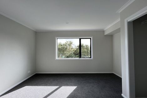 Photo of property in 2/125b Metcalfe Road, Ranui, Auckland, 0612