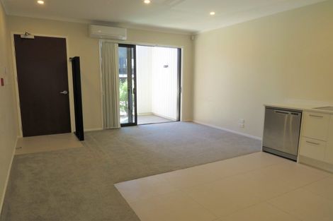 Photo of property in 58 Rangihina Road, Hobsonville, Auckland, 0616