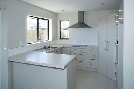 Photo of property in 36 Bradwell Crescent, Halswell, Christchurch, 8025