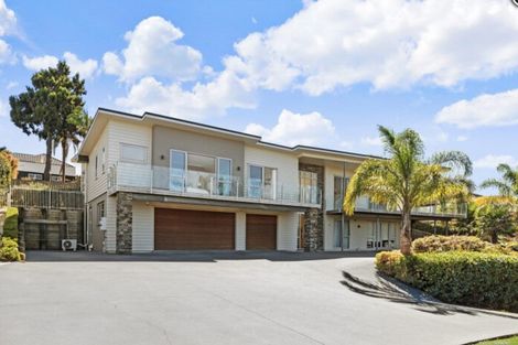 Photo of property in 15 Birch Road, Pukekohe, 2120