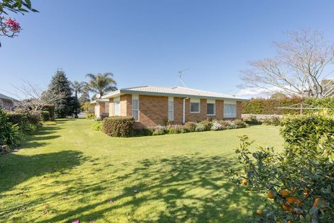 Photo of property in 5 Links View Drive, Omokoroa, 3114