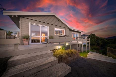 Photo of property in 82 Beacon Hill Road, Strathmore Park, Wellington, 6022