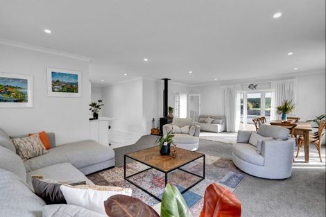 Photo of property in 1186 Tangahoe Valley Road, Ohangai, Hawera, 4674