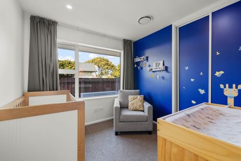 Photo of property in 6 Kingsgate Place, Burnside, Christchurch, 8053