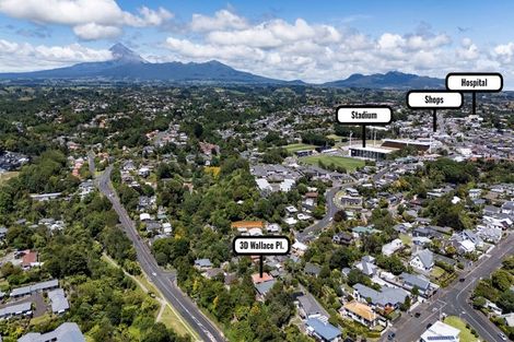 Photo of property in 3d Wallace Place, Westown, New Plymouth, 4310