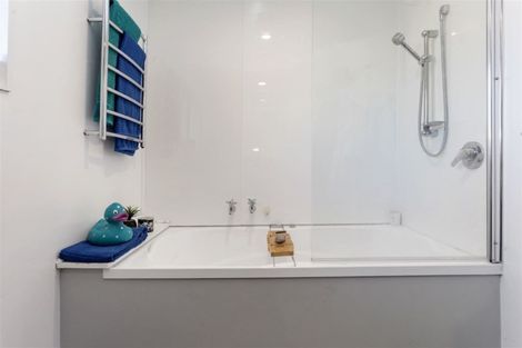 Photo of property in 4 Knight Street, Oxford, 7430