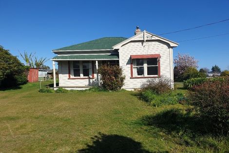 Photo of property in 27 Smith Street, Waverley, 4510