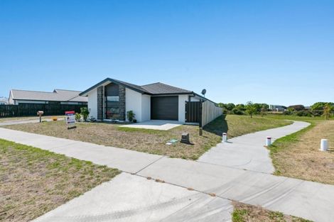 Photo of property in 52 Drabble Crescent, Papamoa Beach, Papamoa, 3118