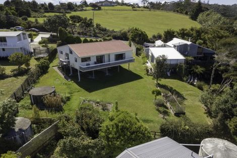 Photo of property in 6 Deeming Road, Okiato, Russell, 0272