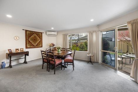 Photo of property in 14 Flemington Place, Taradale, Napier, 4112