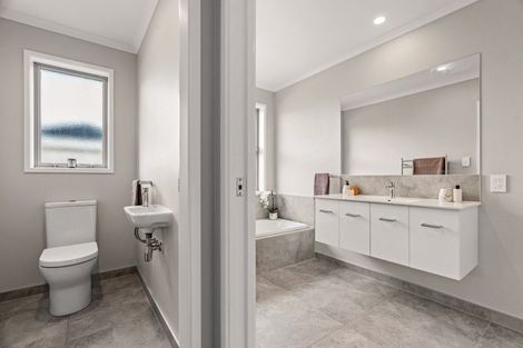 Photo of property in 15 Selliera Place, Papamoa Beach, Papamoa, 3118