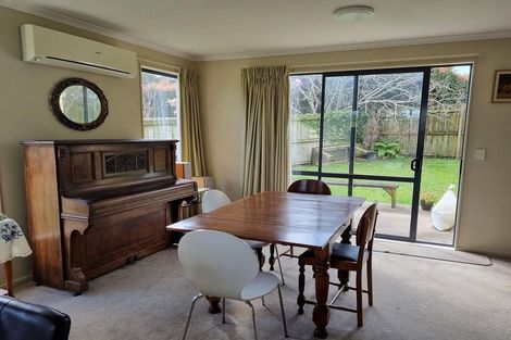 Photo of property in 26 Glen Bay Close, Pinehill, Auckland, 0632