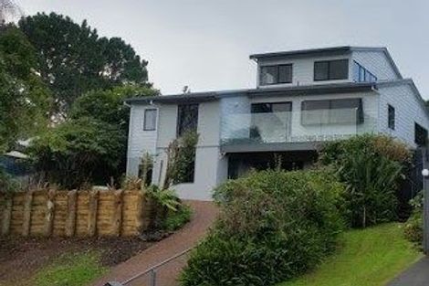 Photo of property in 24 Montclair Rise, Browns Bay, Auckland, 0630