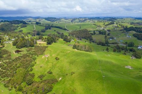 Photo of property in 229 Settlement Road, Kaiwaka, 0573