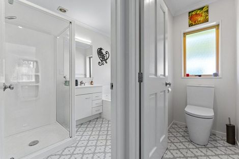 Photo of property in 7 Omana Avenue, Shelly Beach, Helensville, 0874