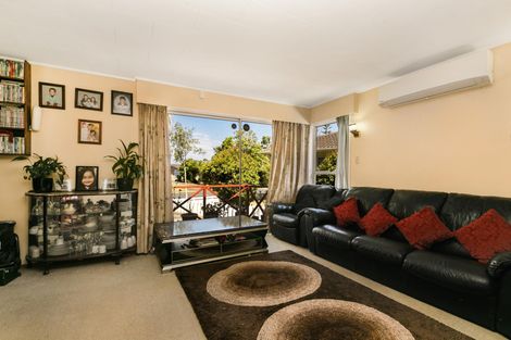 Photo of property in 69 Wordsworth Road, Manurewa, Auckland, 2102