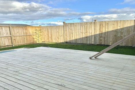 Photo of property in 16 Karihi Road, Karaka, Papakura, 2113