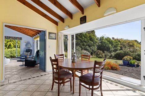 Photo of property in 132 Lane Road, Havelock North, 4130