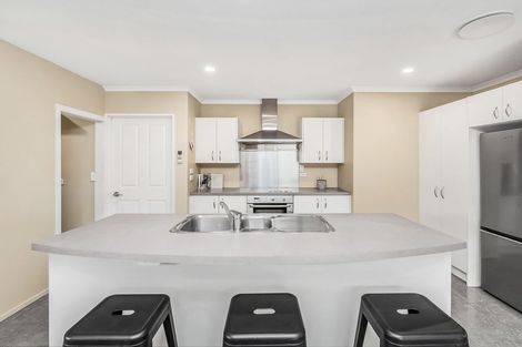 Photo of property in 47 Rolleston Drive, Rolleston, 7614