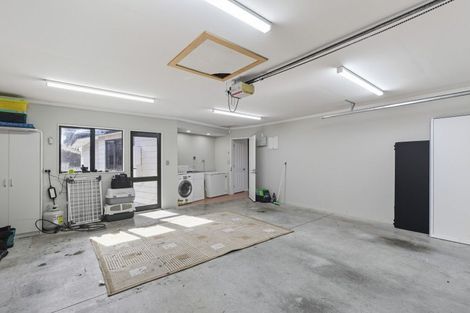 Photo of property in 5 Rotokare Crescent, Whalers Gate, New Plymouth, 4310
