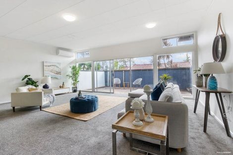 Photo of property in 135c Rosier Road, Glen Eden, Auckland, 0602